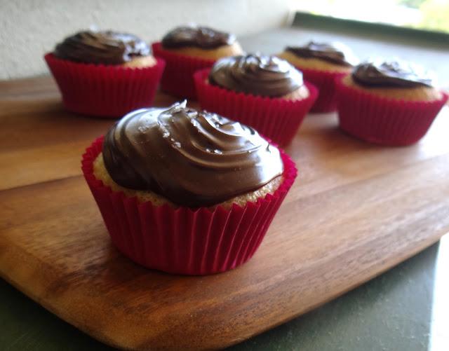 Vanilla Cupcakes with Nutella Chocolate Ganache + 1 month!