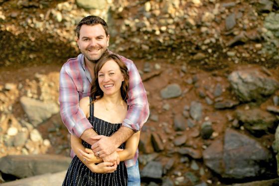 NookAndSea-Beach-Anniversary-Photos-Rocks-Jessica-Cardelucci-Photography