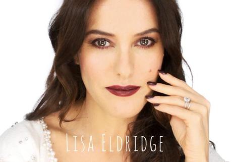 My Lil’ Black Book of Beauty Online | Fave MUAs & Bloggers, Abroad Edition LisaXmas_collection_LO