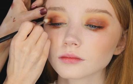 My Lil’ Black Book of Beauty Online | Fave MUAs & Bloggers, Abroad Edition lisaeldridge_application_02