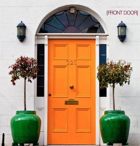 NookAndSea-The-Effortless-Chic-5-Under-25-Front-Door-002-Bright