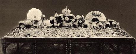 The Mysterious Disappearance Of The Russian Crown Jewels