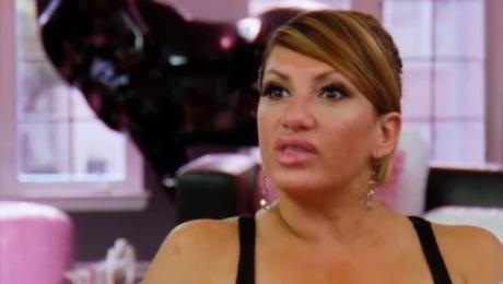 Mob Wives: You Wanna Go To War…And Brunch…With Me? When Renee And Carla Go At It, Someone Is Gonna Lose Way More Than Their Appetite.