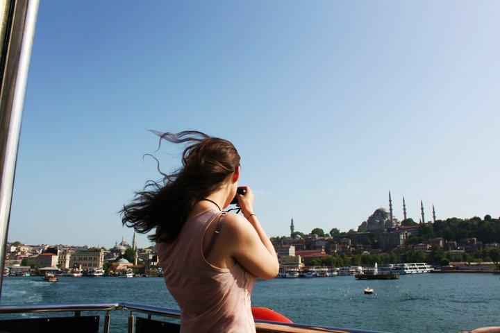 The Smart Girl’s Guide to Istanbul:    A Photoessay