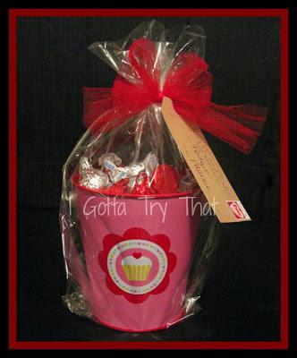 Valentine Bucket Full of kisses and Valentine Tag