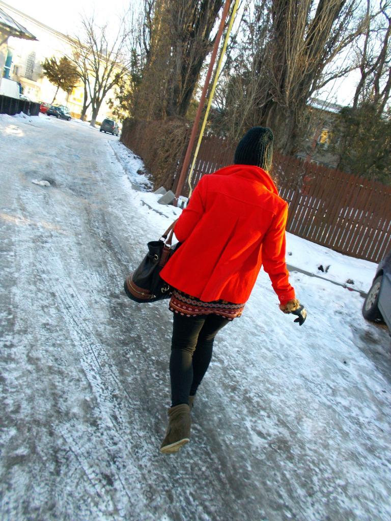 fabulous ladies on bicycles at paris couture week