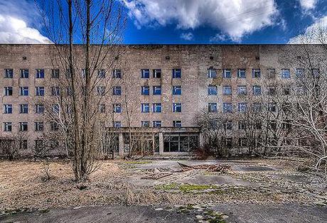 Inside Chernobyl's Abandoned Hospital, 27 Years After Nuclear Plant Meltdown