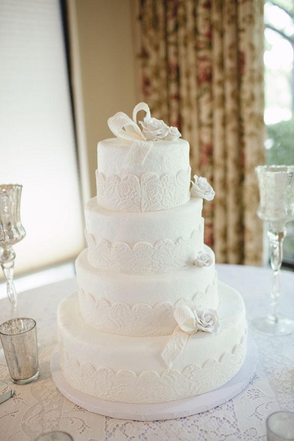 wedding cake pink and white four tier