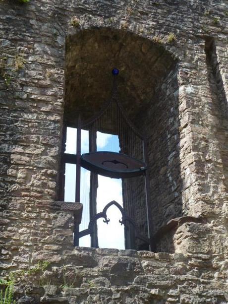 castle ruins baden baden wind harp