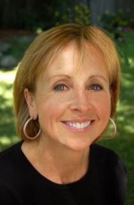 Shining Stars of Davida: Sandy Pasch