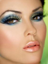 Flirty Eye Makeup Ideas