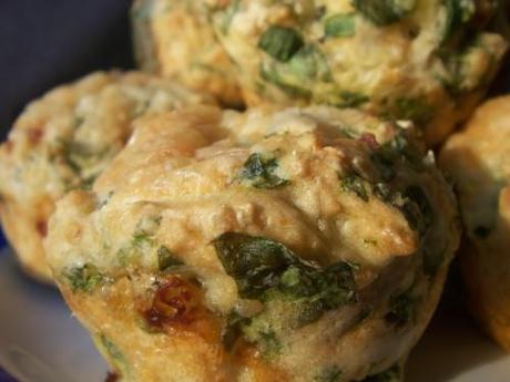 Healthy spinach and feta muffins
