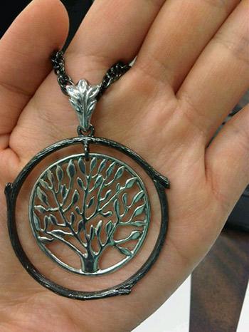 tree necklace closeup