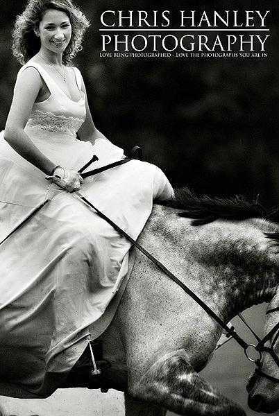 Horses for Courses… Creative Bridal Shoot! - Paperblog