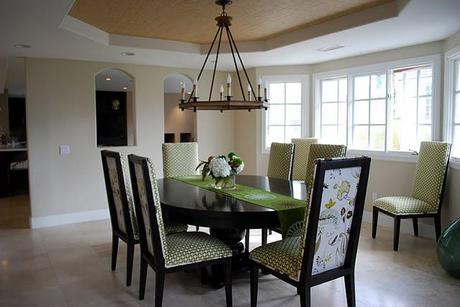 House Tour- Dining Room + Kitchen