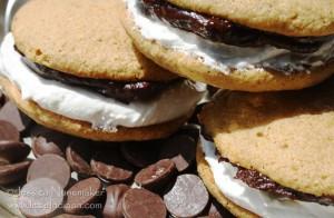Whoopie Pie Recipes: S'mores