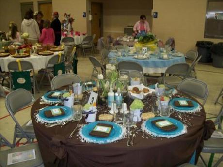 DIY Table Decorations for Spring Brunch