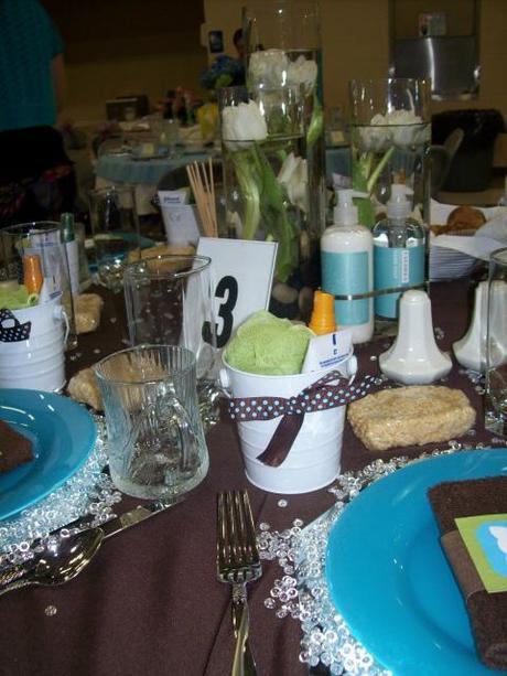 DIY Table Decorations for Spring Brunch