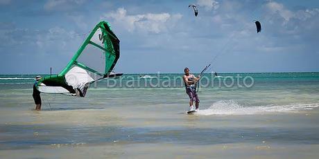 KITESURFING/KITEBOARDING - WHAT A RUSH!!!