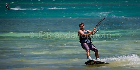 KITESURFING/KITEBOARDING - WHAT A RUSH!!!