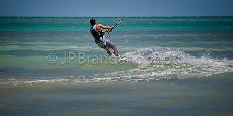 KITESURFING/KITEBOARDING - WHAT A RUSH!!!