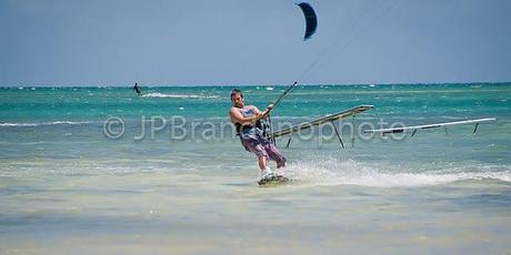 KITESURFING/KITEBOARDING - WHAT A RUSH!!!