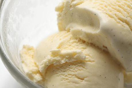How to Make Old-Fashioned Raw Milk Ice Cream