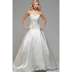  Disney Wedding Dresses on Cinderella Disney Wedding Heres A New Cinderellaby Relevance Filed