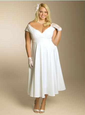 Blanca Wedding Dresses on The  Christelle  Dress From Igigi Channels 1950s Glamour With Off