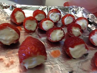 Creamy Stuffed Strawberries