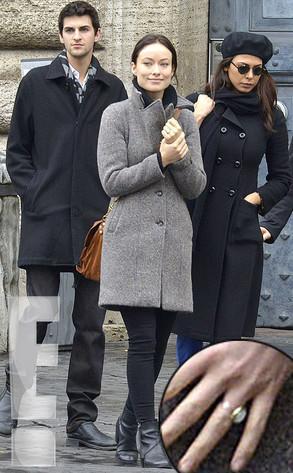 olivia wilde, olivia wilde engagement ring, olivia wilde and jason sudeikis, olivia wilde engaged