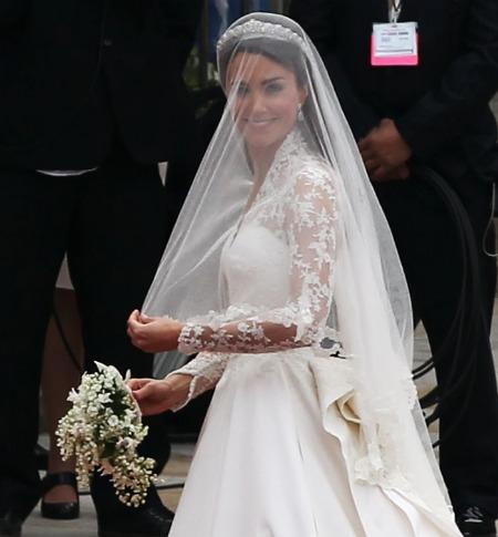 Wedding Dress Wedding Dress on 0429 2 Kate Middleton Wedding Dress Detail We Jpg