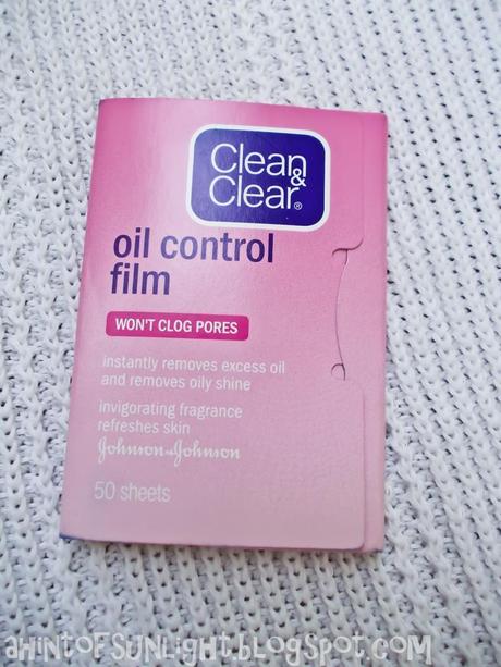 Clean and Clear Oil Control Film in Pink Grapefruit