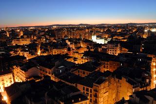 The Tower Tour: 'Quedarse a la luna de Valencia'