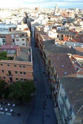 The Tower Tour: 'Quedarse a la luna de Valencia'