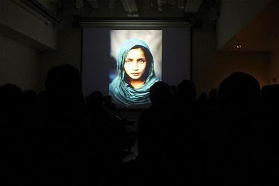 steve mccurry.  portrait of an afghan girl