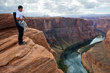 Horseshoe Bend Cliff, River, Standing on a cliff