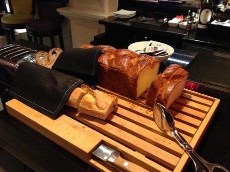 Breakfast at the Champs Élysées Mac Mahon Hotel