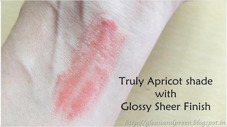 Avon Glazewear Lipstick Swatch