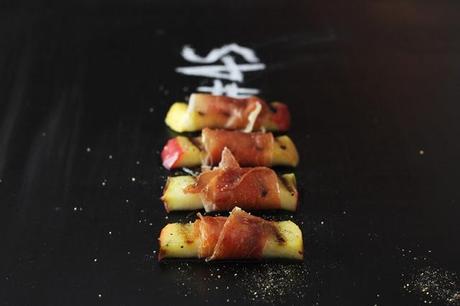Grilled apples with serrano ham & maple syrup # 45