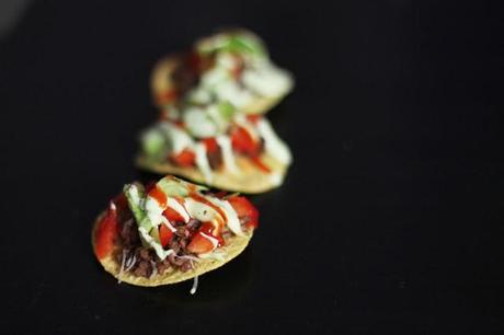 Nachos with peppers & avocado mayonnaise # 39