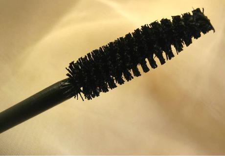 Revlon Grow Luscious Mascara