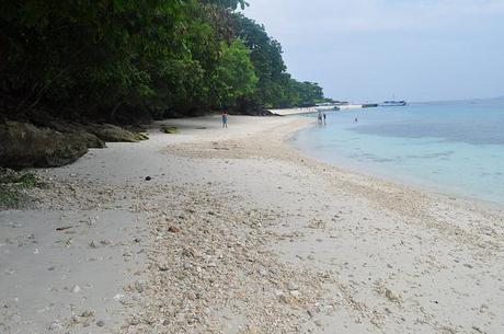 Isla Reta, a white beach in a heartbeat