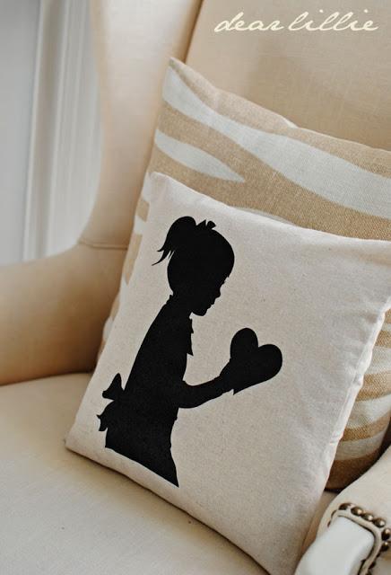 10 Valentine Pillows