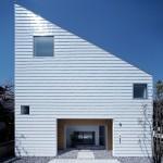 House in Shimoda by EANA