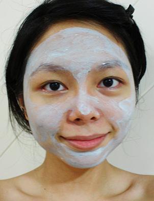 Snoe White Clay Mask Review and Meeting Liz of Project Vanity