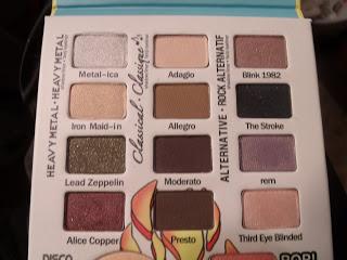 Eyelook of the day using the Balm Jovi rockstar palette