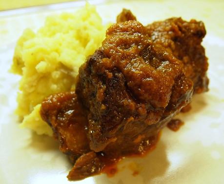 Red Wine & Sweet Chili Sauce Braised Short Ribs