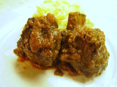 Red Wine & Sweet Chili Sauce Braised Short Ribs