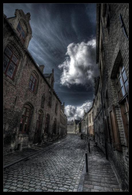 Veurne_Street_by_zardo